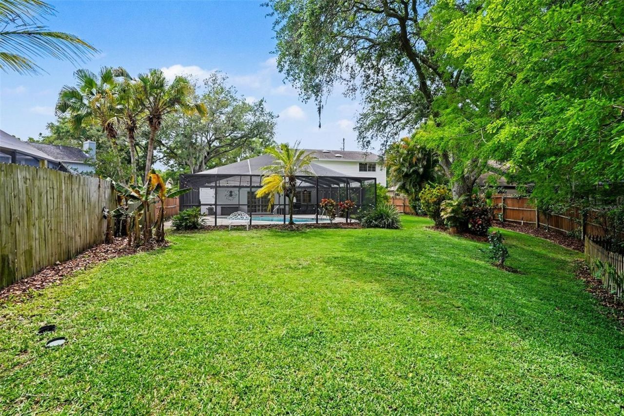 15403 Summerwind Drive , Tampa, FL 33624 Photo