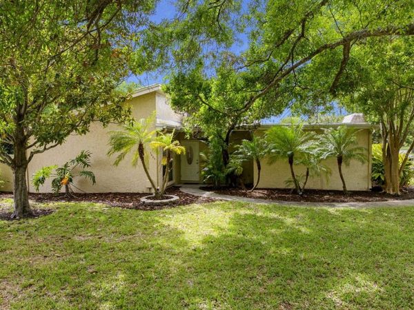 1607 AMBERLEA DRIVE S, DUNEDIN, FL 34698