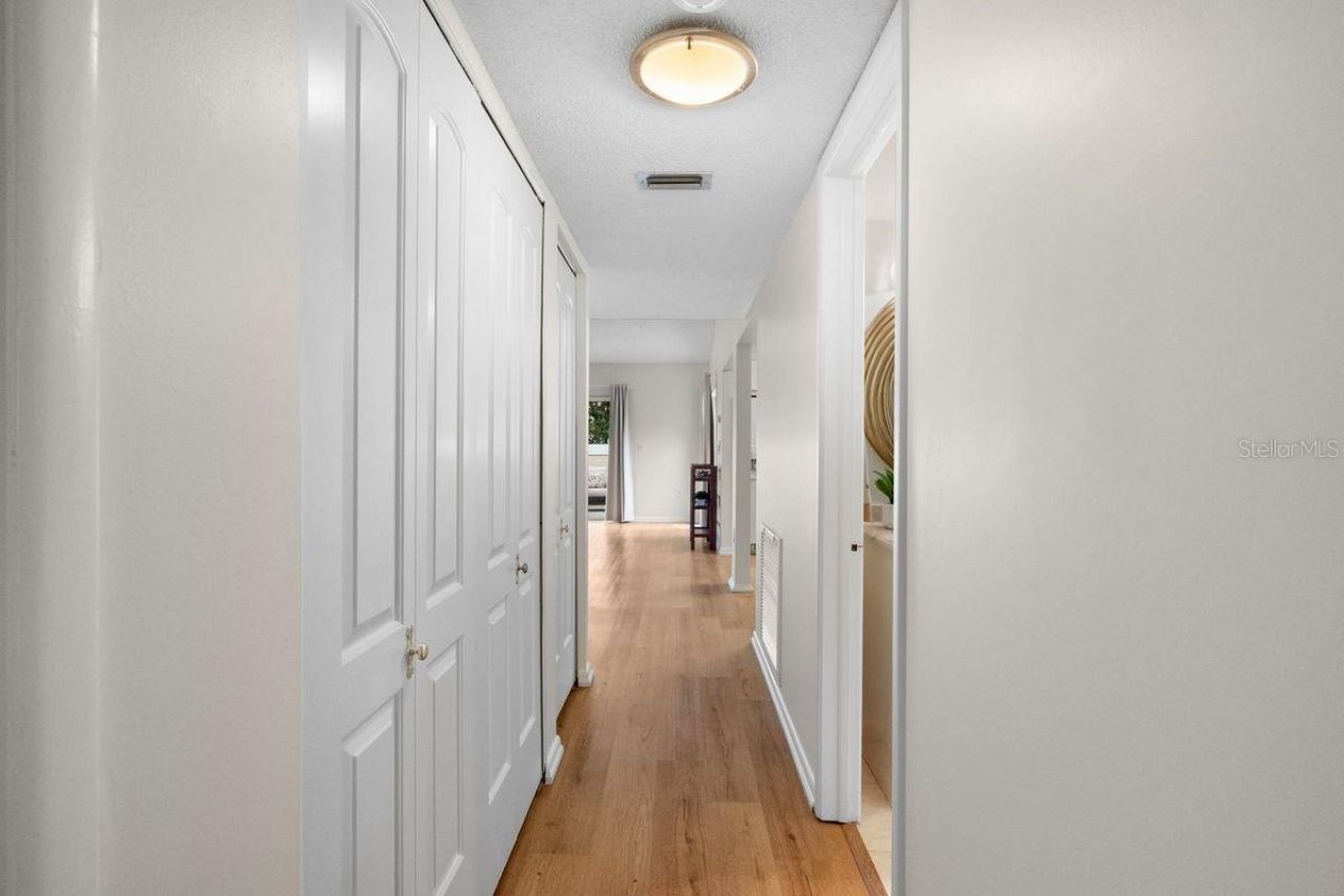 1607 Amberlea Drive S, Dunedin, FL 34698 Photo