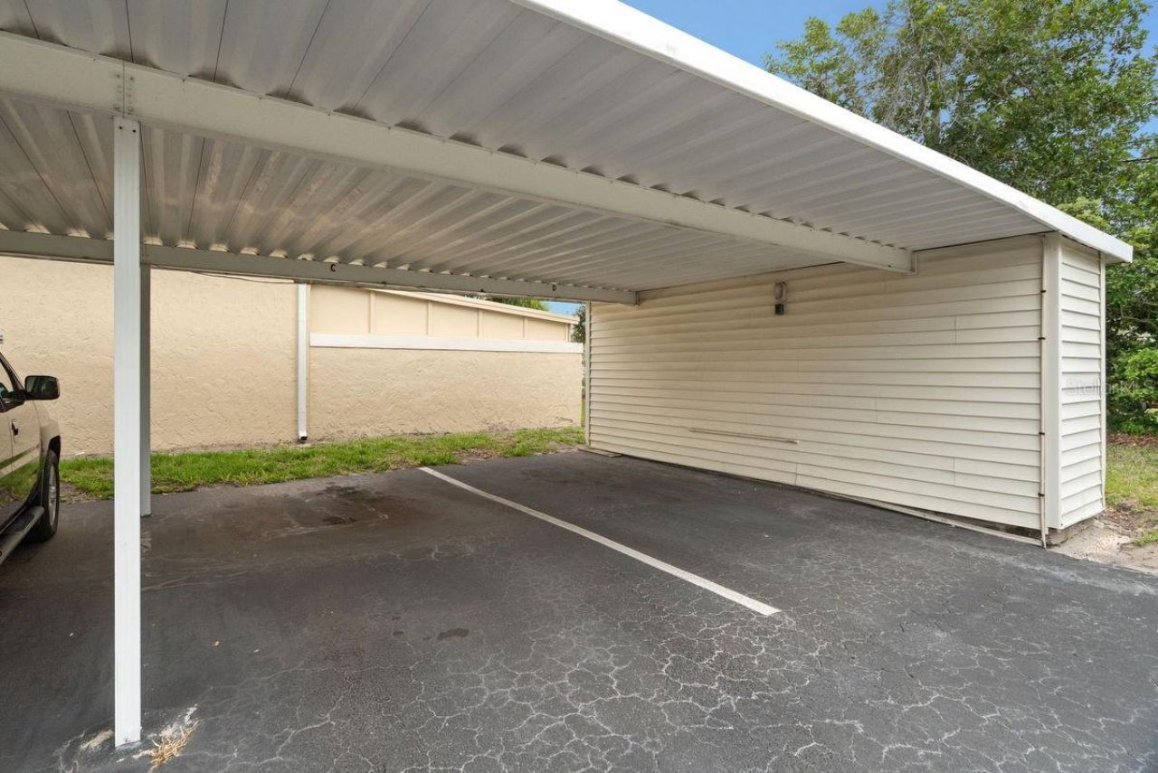 1607 Amberlea Drive S, Dunedin, FL 34698 Photo