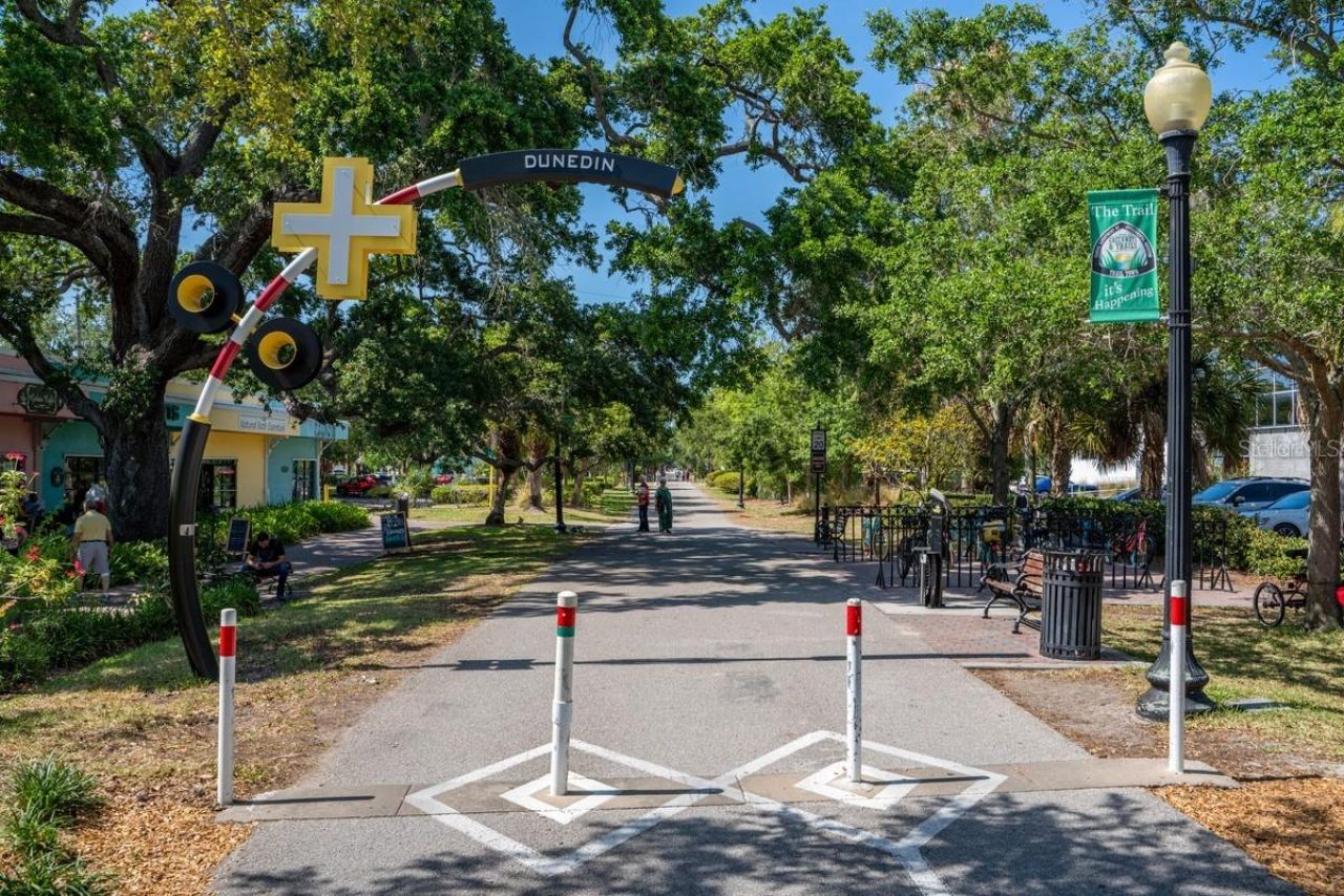 1607 Amberlea Drive S, Dunedin, FL 34698 Photo