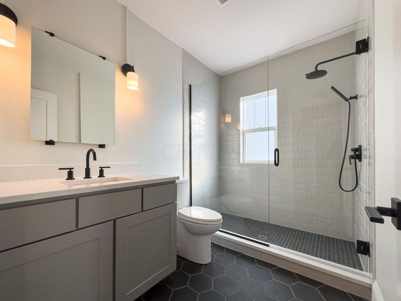 399 W 2nd Avenue, Columbus, OH 43201 Photo 17