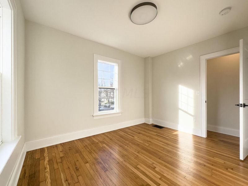 399 W 2nd Avenue, Columbus, OH 43201 Photo 28
