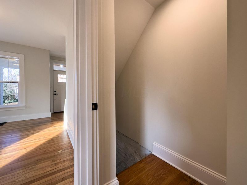 399 W 2nd Avenue, Columbus, OH 43201 Photo 29