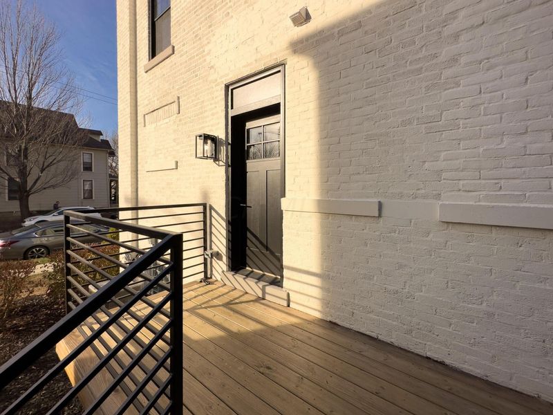399 W 2nd Avenue, Columbus, OH 43201 Photo 33