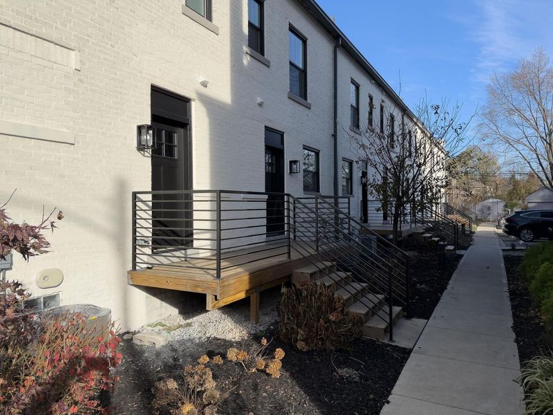 399 W 2nd Avenue, Columbus, OH 43201 Photo 35