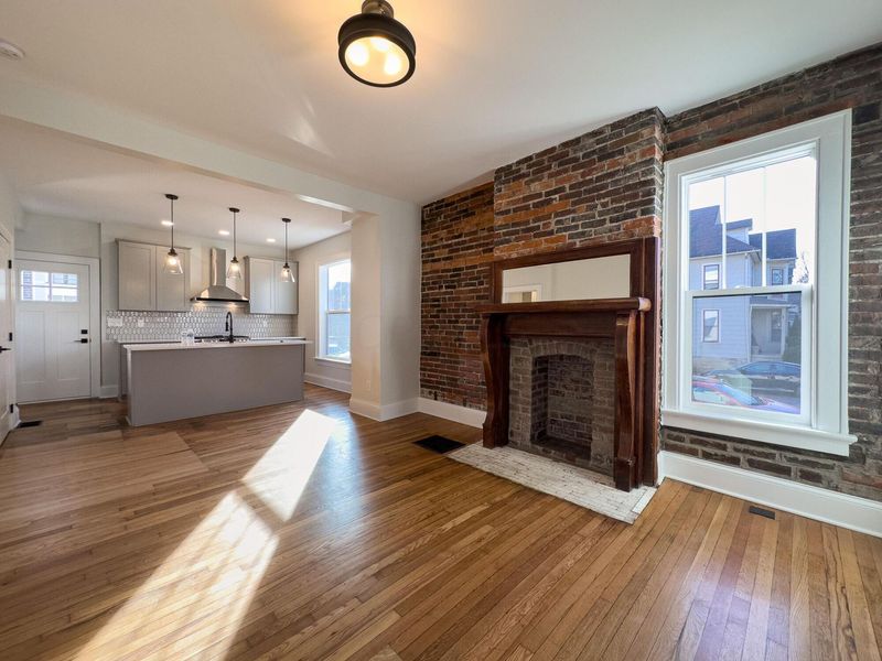 399 W 2nd Avenue, Columbus, OH 43201 Photo 7