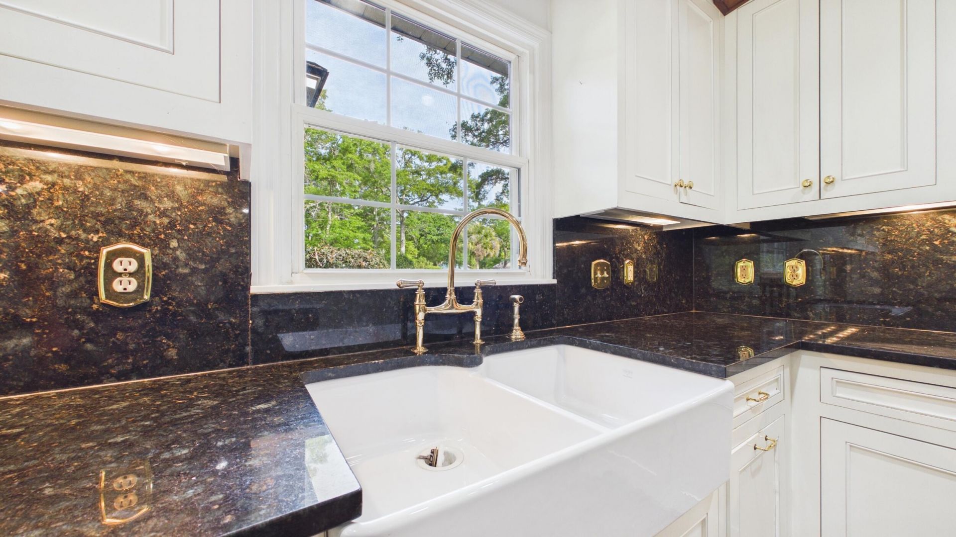 1039 Governors Road Photo 13