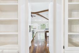 1039 Governors Road photo 4