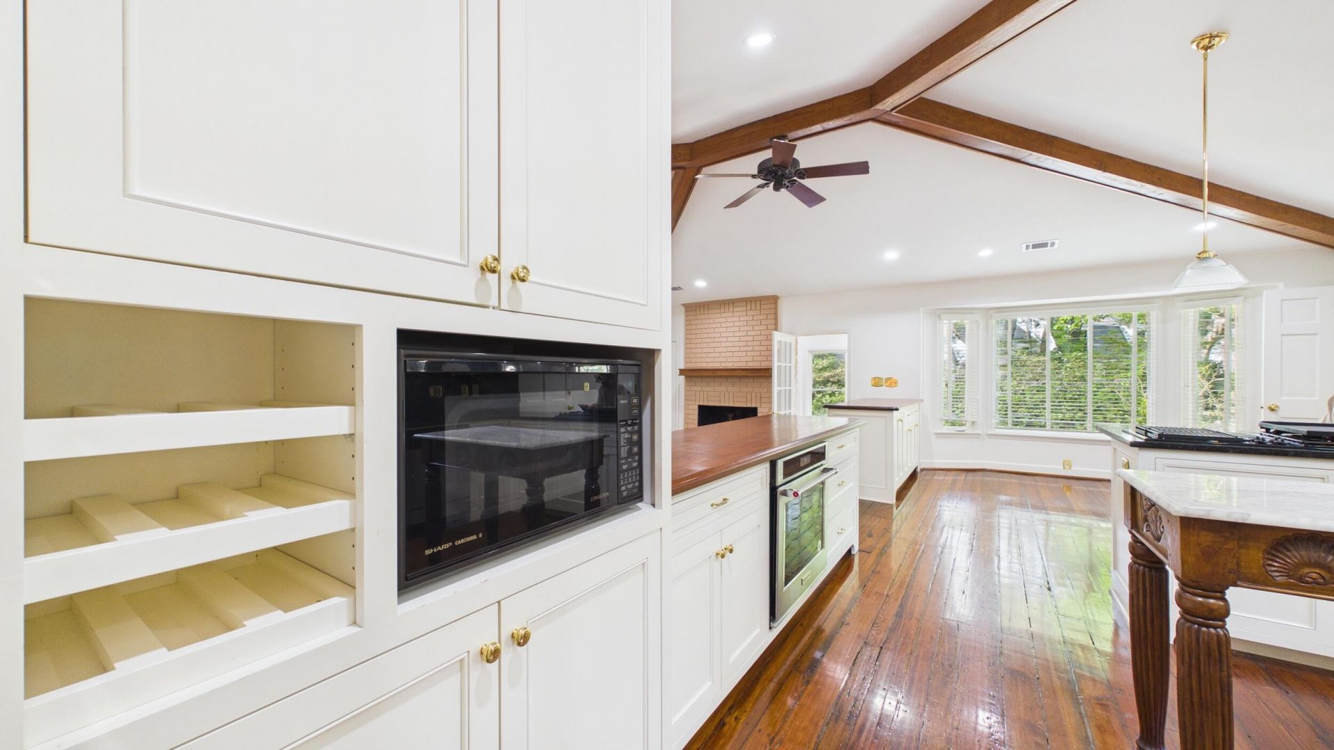 1039 Governors Road Photo 6