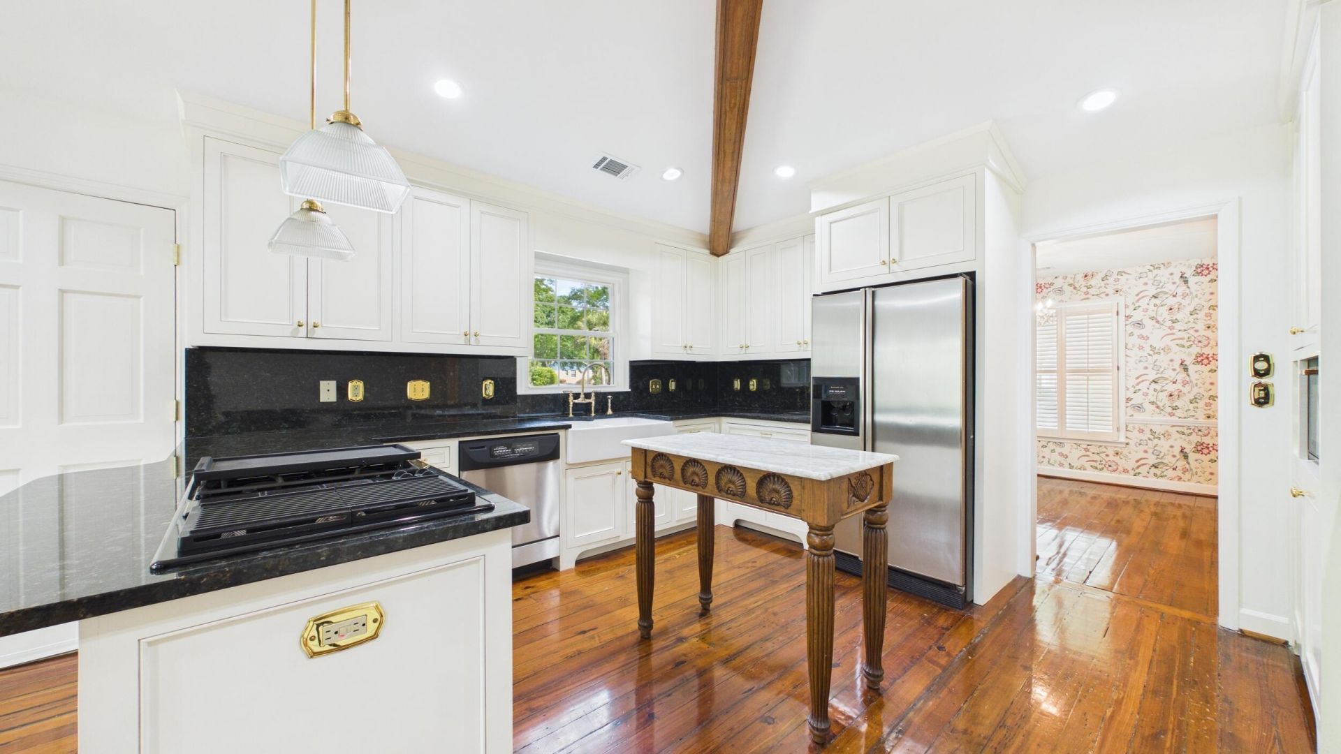 1039 Governors Road Photo 8