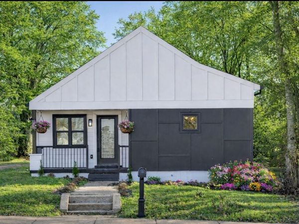 2707 Morena St , Nashville, TN 37208