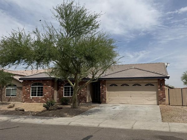 2828 W BOWKER Street, Phoenix, AZ 85041