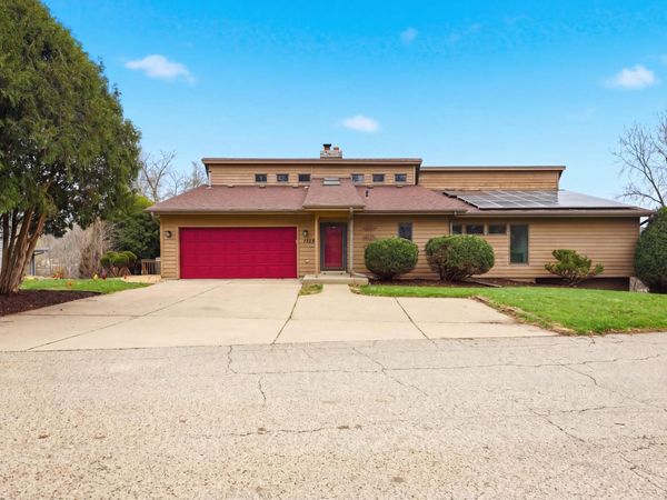 1329 Towerview Road, Eagan, MN 55121