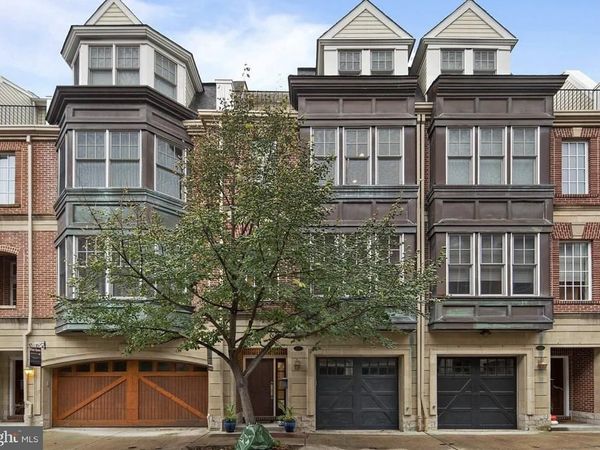 220 GASKILL STREET, PHILADELPHIA, PA 19147