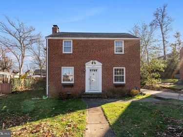 6130 11TH ROAD N, ARLINGTON, VA 22205