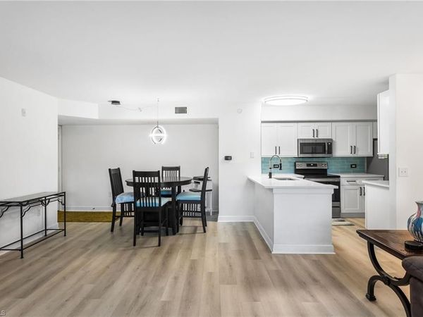 8940 Colonnades CT E, Unit 713, BONITA SPRINGS, FL 34135