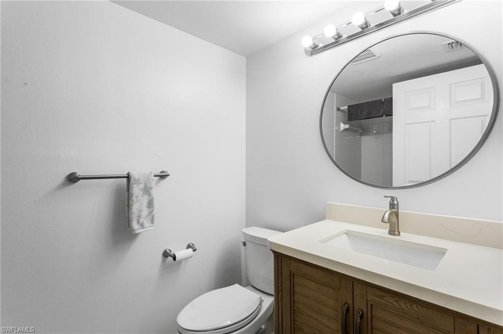 8940 Colonnades Ct E, Unit 713, Bonita Springs, FL 34135 Photo