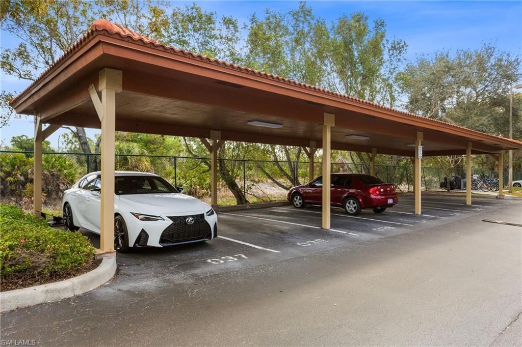 8940 Colonnades Ct E, Unit 713, Bonita Springs, FL 34135 Photo