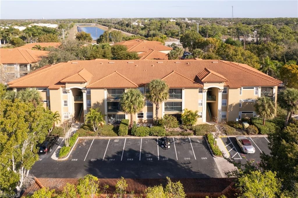 8940 Colonnades Ct E, Unit 713, Bonita Springs, FL 34135 Photo