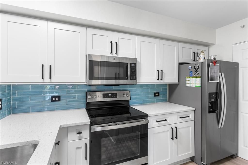 8940 Colonnades Ct E, Unit 713, Bonita Springs, FL 34135 Photo