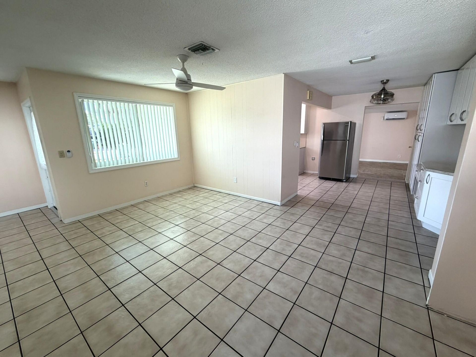 8881 NW 11th Street, Pembroke Pines, FL 33024 Photo