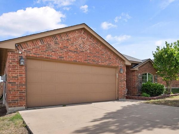9224 Diane Drive , White Settlement, TX 76108