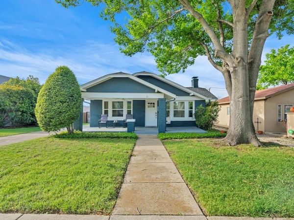 4829 Pershing Avenue, Fort Worth, TX 76107