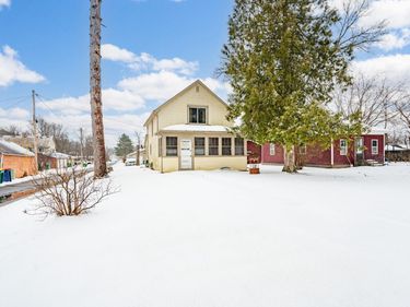 100 Bawden Street, Marble, MN 55764