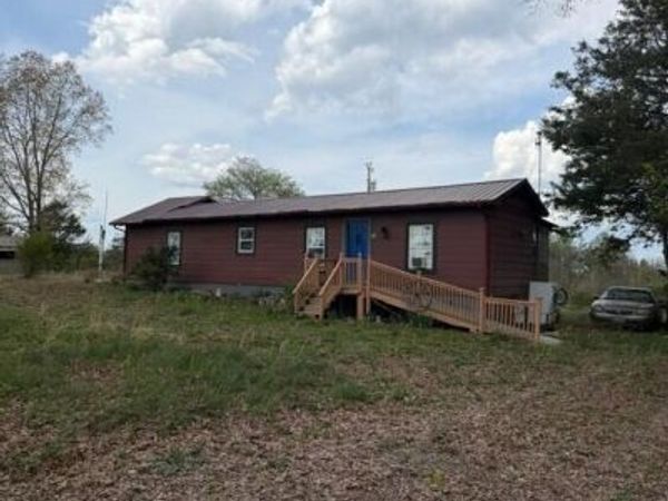 355 Pankey Lane, Benton, TN 37307