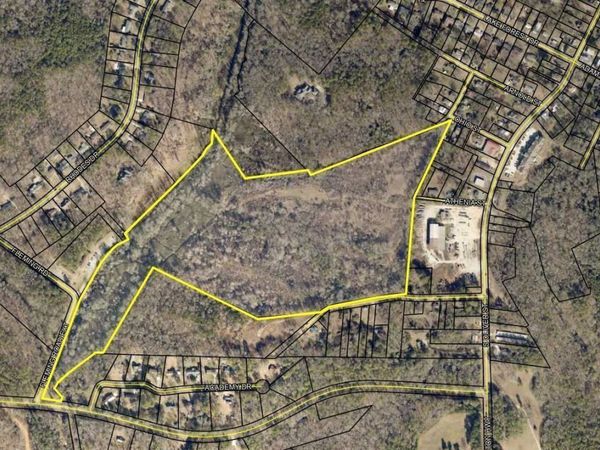 738 Old Mineral Springs Road, Elberton, GA 30635