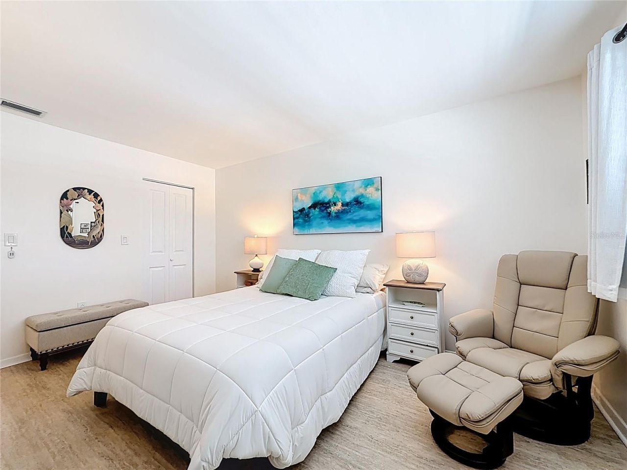 5925 Shore Boulevard S, Unit 611, Gulfport, FL 33707 Photo