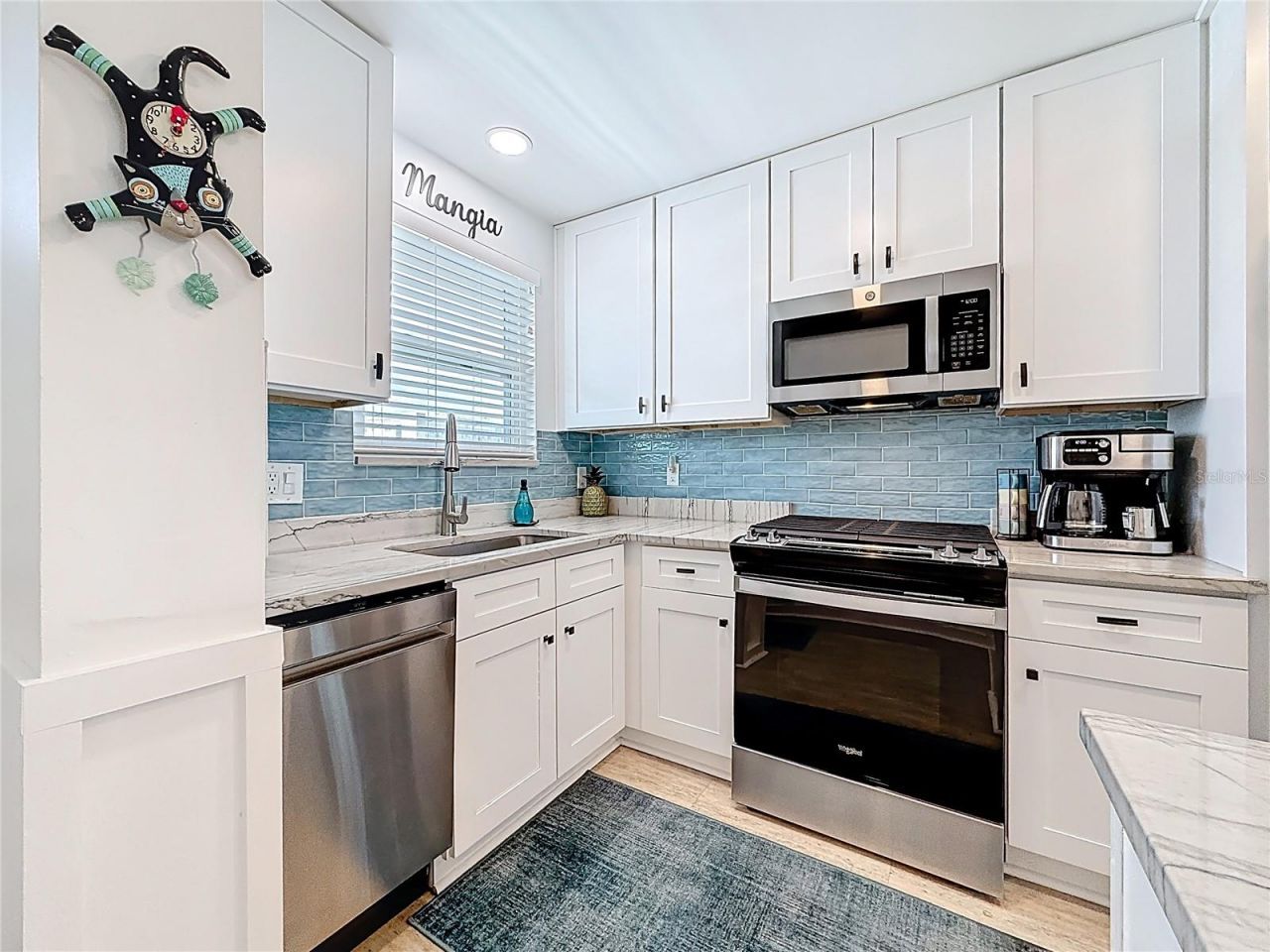 5925 Shore Boulevard S, Unit 611, Gulfport, FL 33707 Photo