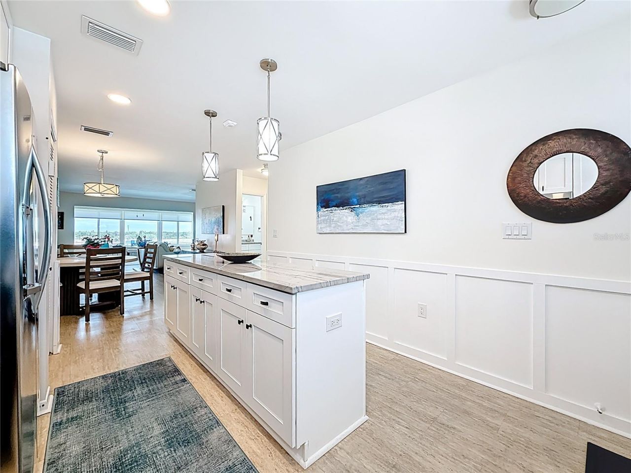 5925 Shore Boulevard S, Unit 611, Gulfport, FL 33707 Photo