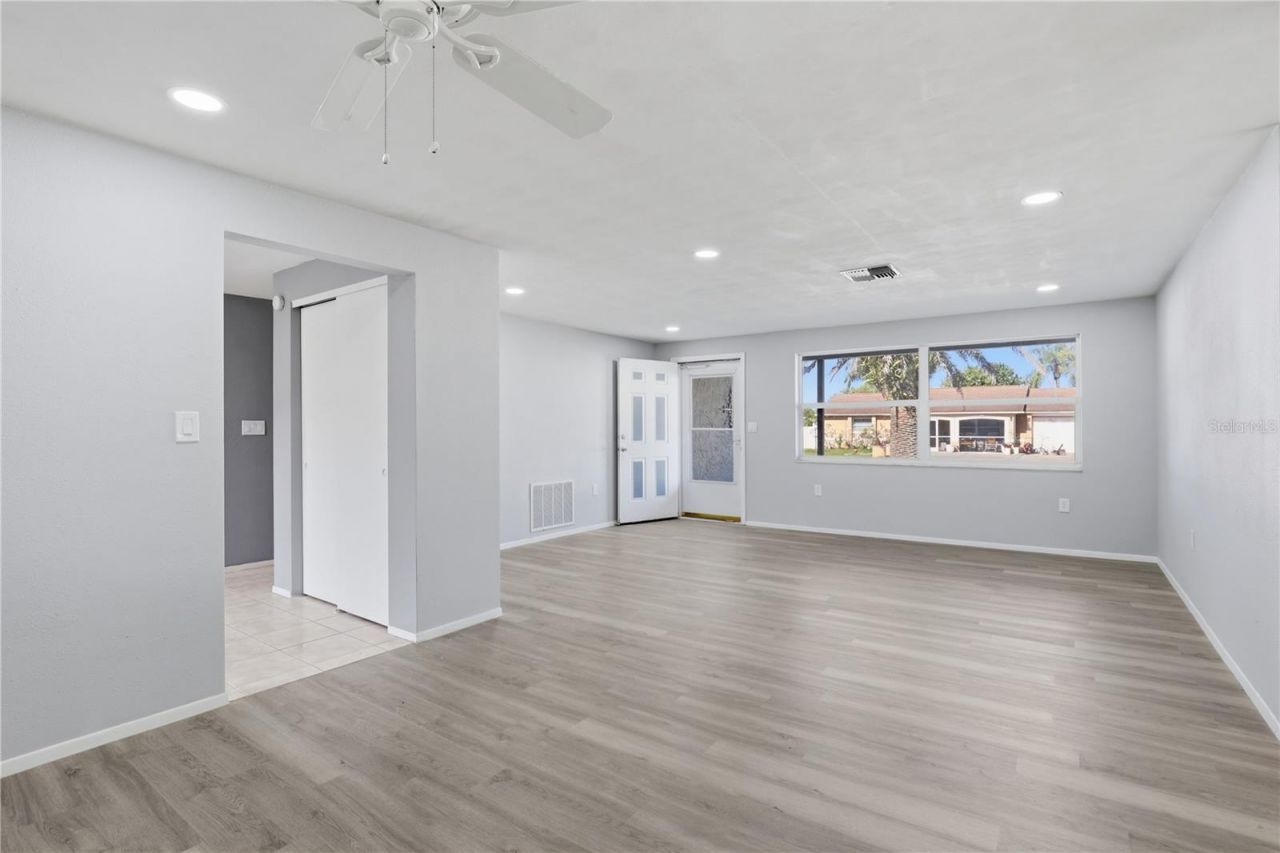 3406 Paloma Drive, Holiday, FL 34690 Photo