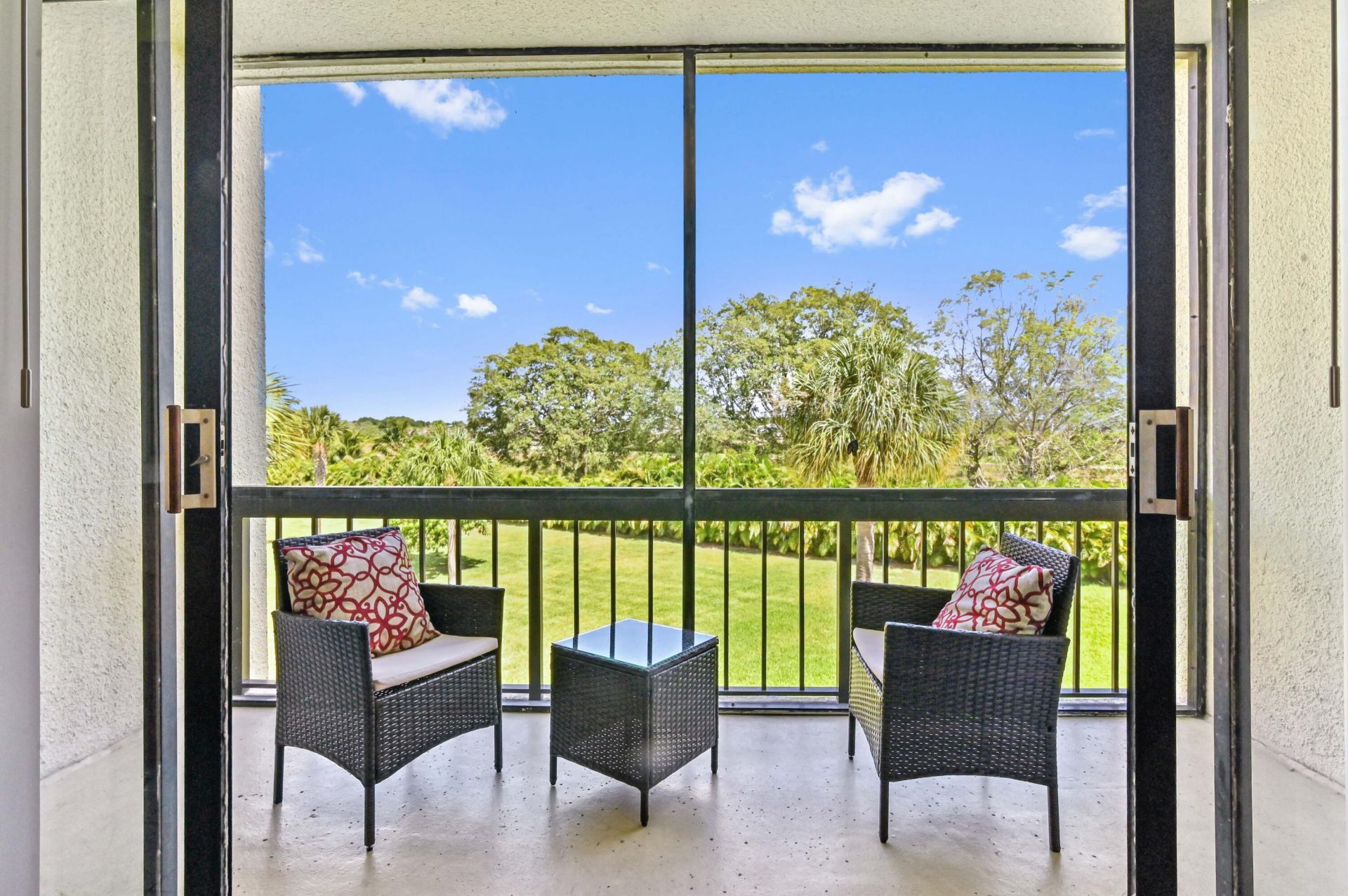 2500 Presidential Way, Unit 302, West Palm Beach, FL 33401 Photo