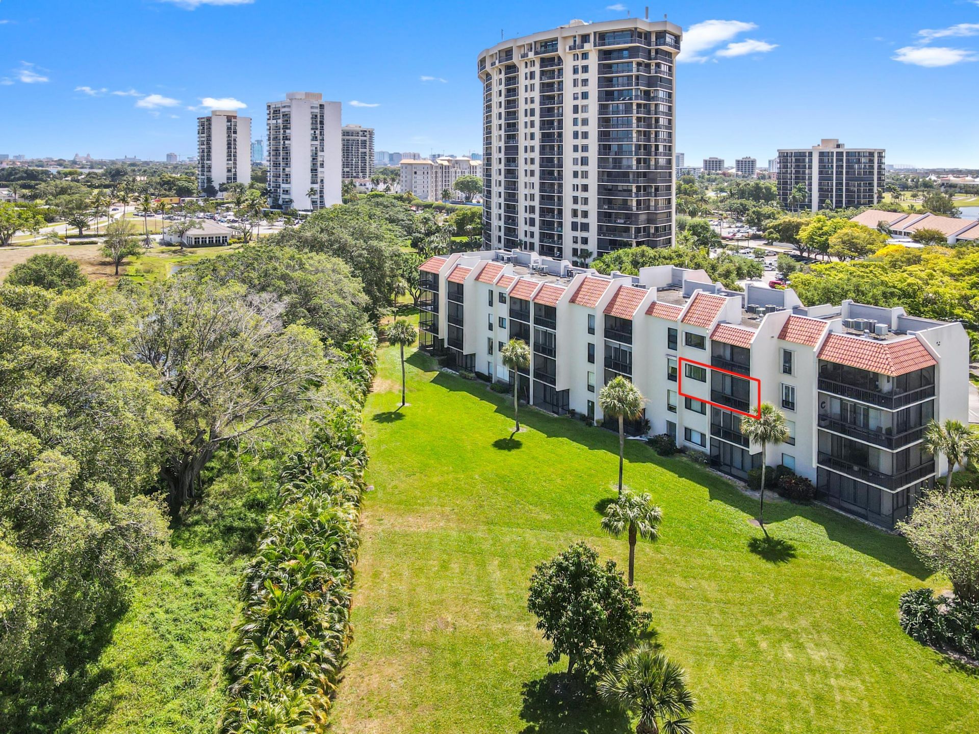 2500 Presidential Way, Unit 302, West Palm Beach, FL 33401 Photo