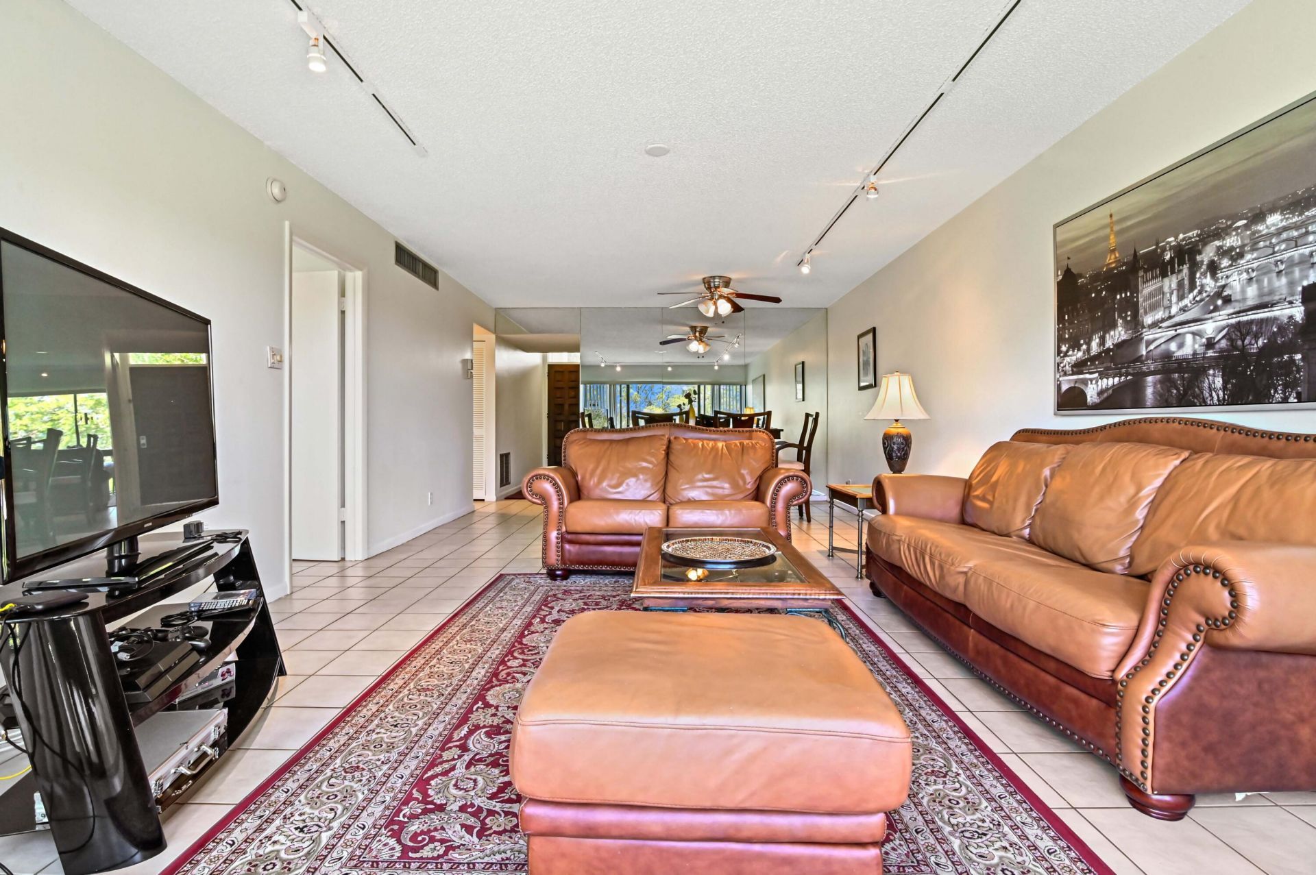 2500 Presidential Way, Unit 302, West Palm Beach, FL 33401 Photo