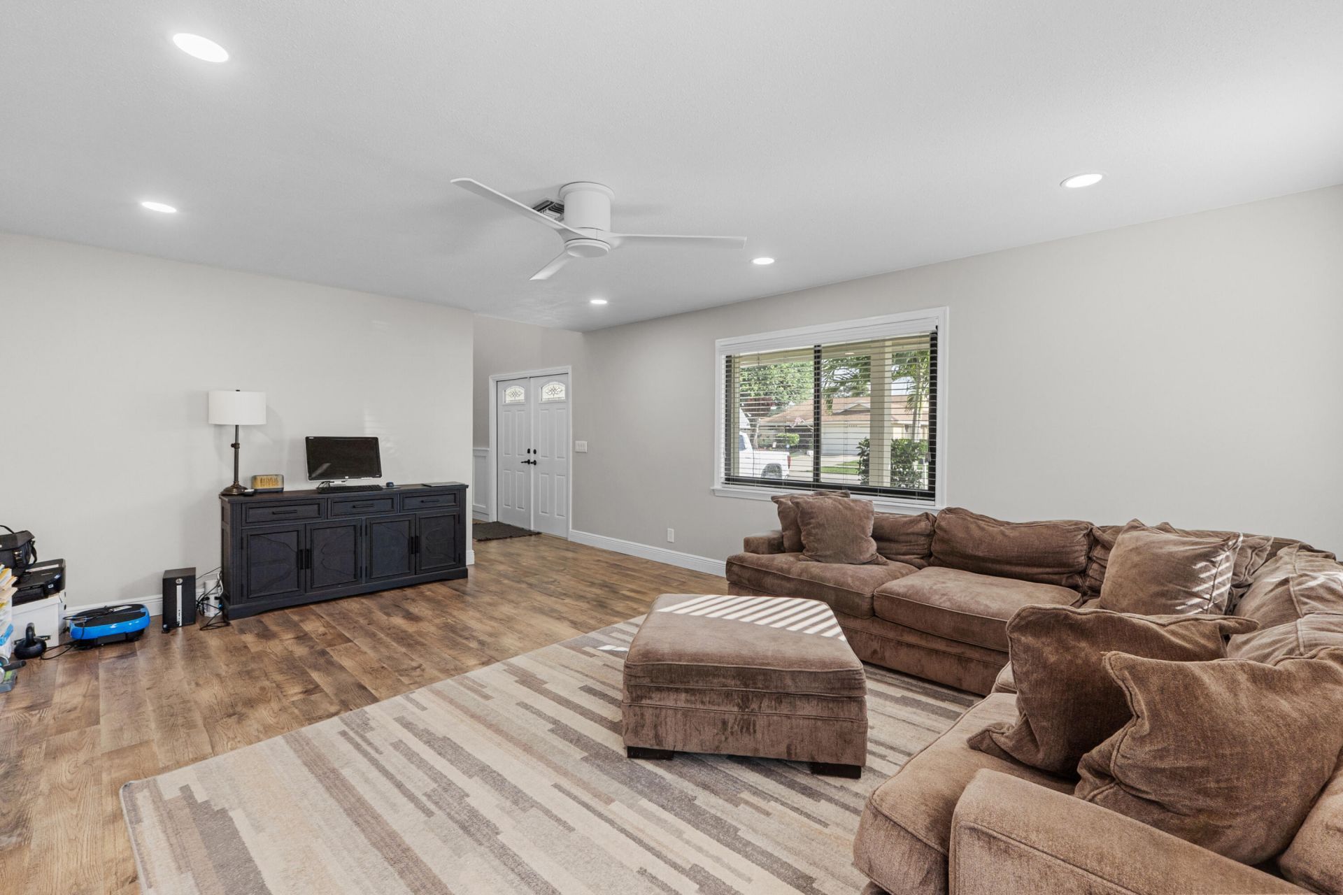 14364 Larkspur Lane, Wellington, FL 33414 Photo