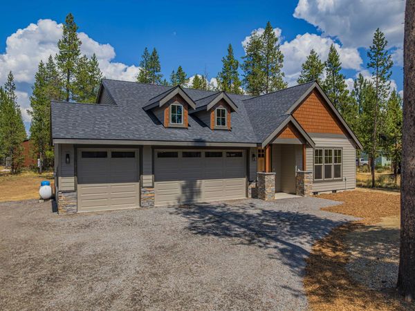 17146 Covina Road, Bend, OR 97707