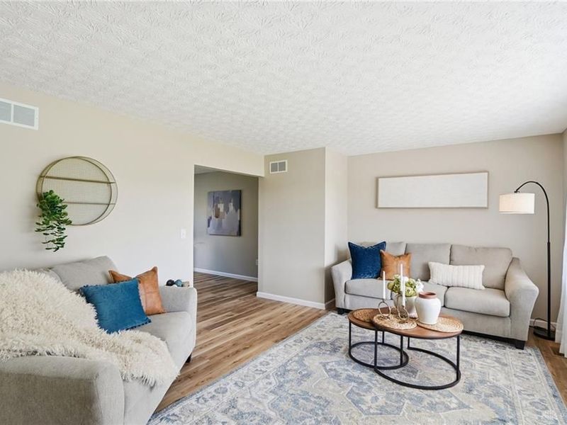 807 Linkhart Road, Adams Township, OH 45177 Photo 11