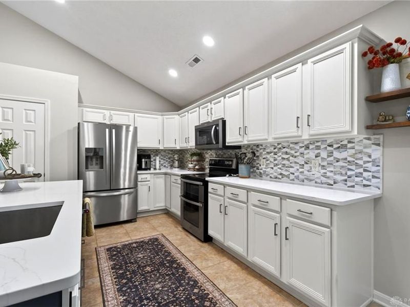 6823 Deergreen Court, Huber Heights, OH 45424 Photo 18