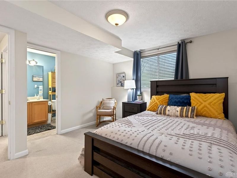 6823 Deergreen Court, Huber Heights, OH 45424 Photo 37