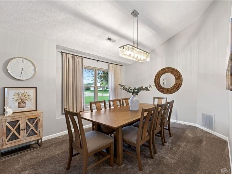 6823 Deergreen Court, Huber Heights, OH 45424 Photo 5