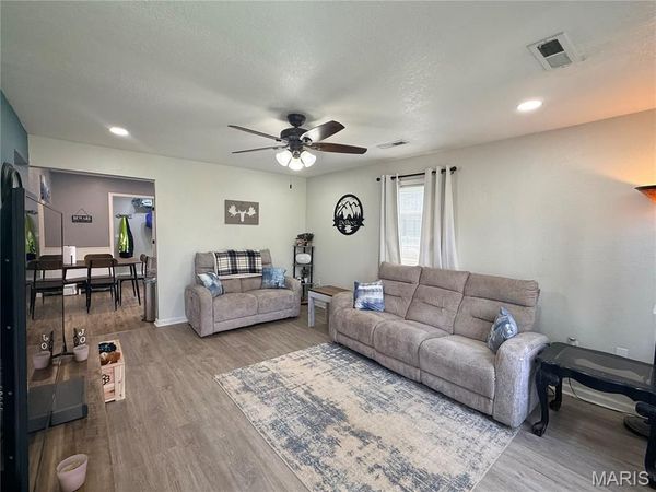 340 N Bedford Street , Puxico, MO 63960