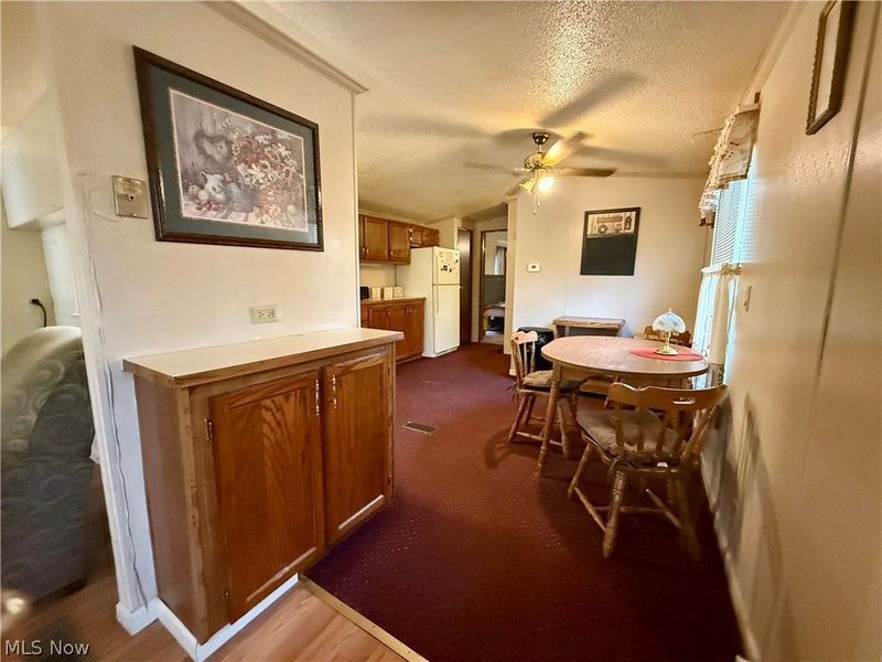 607 Sugar Pines Drive SW, Warren, OH 44076 Photo 15