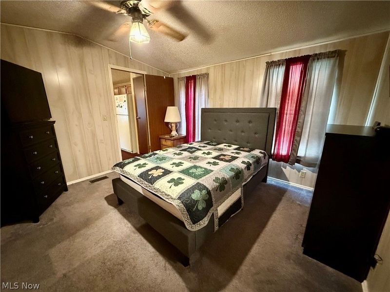 607 Sugar Pines Drive SW, Warren, OH 44076 Photo 23