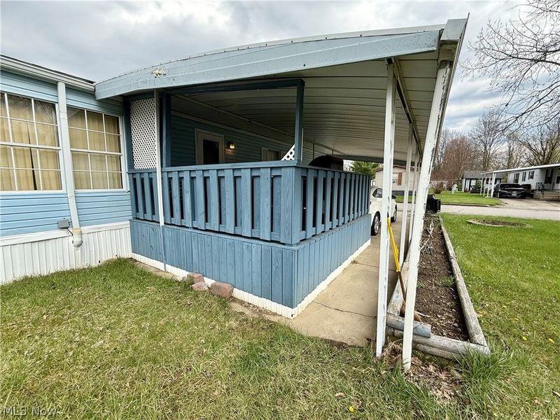 607 Sugar Pines Drive SW, Warren, OH 44076 Photo 28