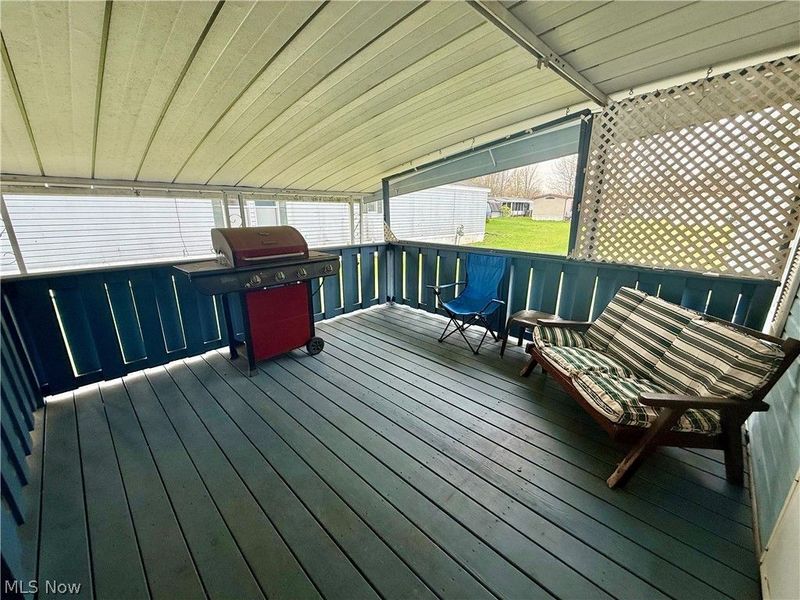 607 Sugar Pines Drive SW, Warren, OH 44076 Photo 6