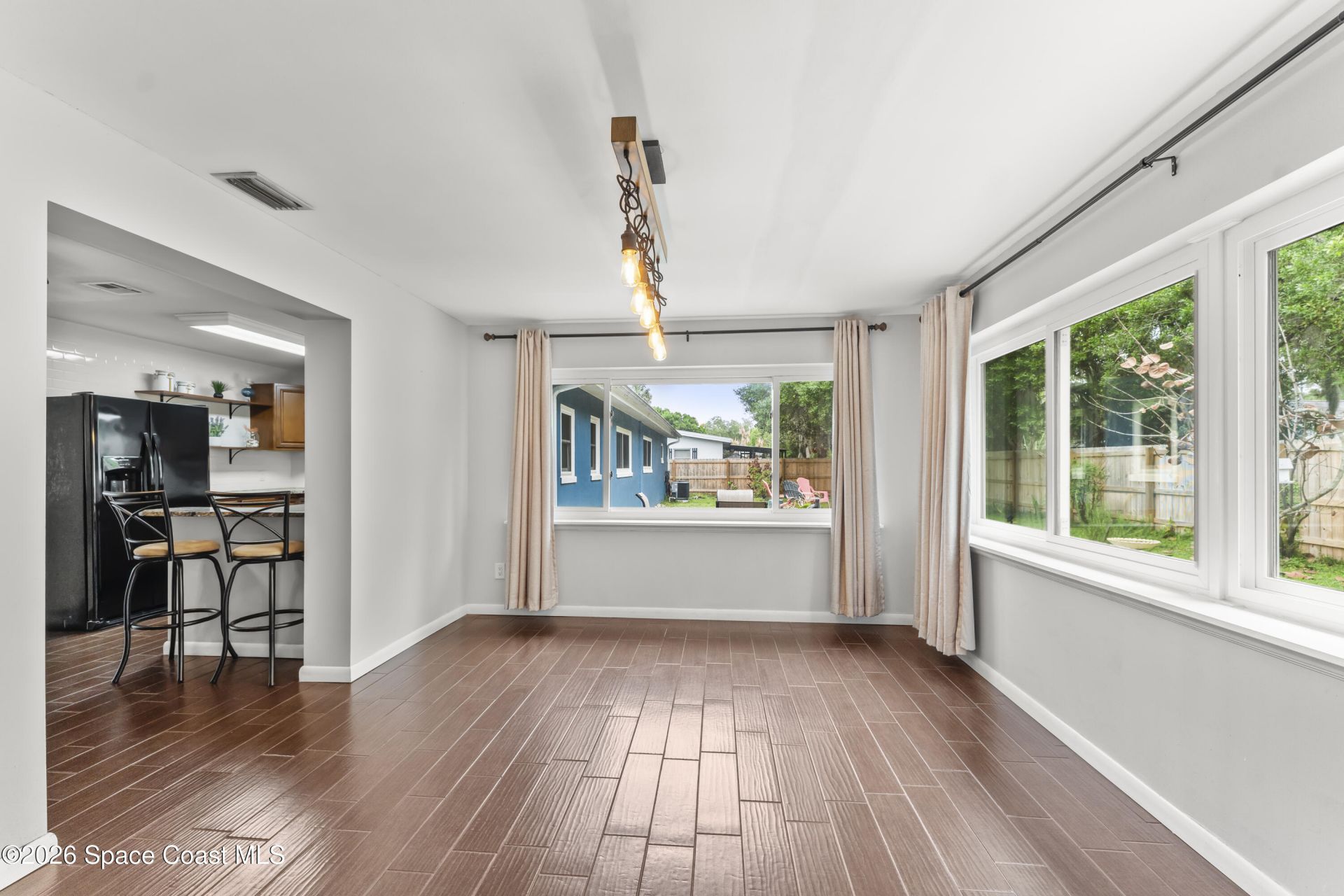 157 E Laila Drive , West Melbourne, FL 32904 Photo